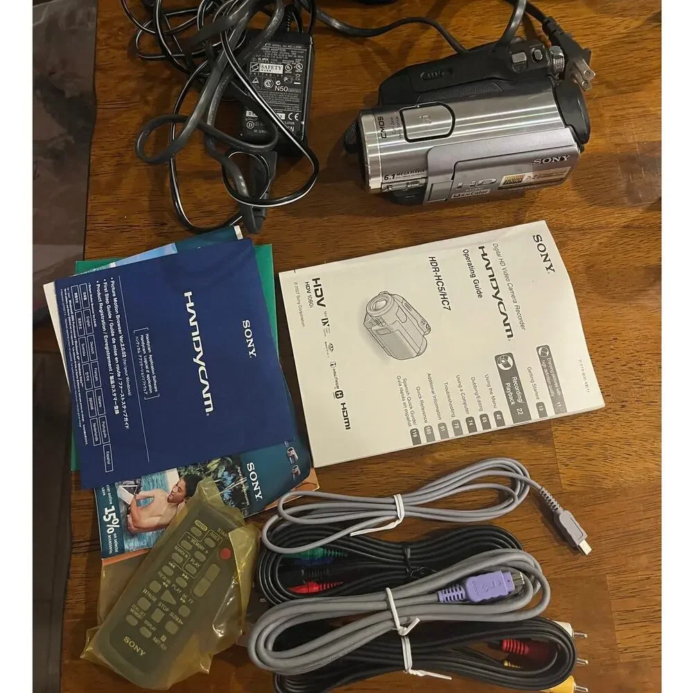 SONY HDR-HC7 Handycam Camcorder HDV MiniDV Full‎ HD 1080 Video Camera SteadyShot